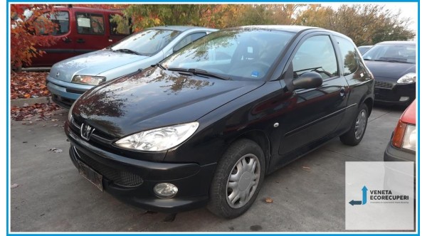 PEUGEOT 206  del 2008 parti usate e ricambi - Tipo Motore KFW
