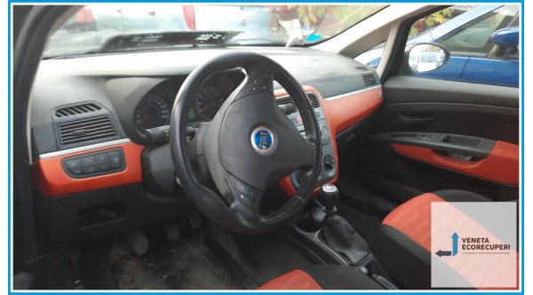 FIAT GRANDE PUNTO 2Y del 2005 parti usate e ricambi - Tipo Motore 350A1000