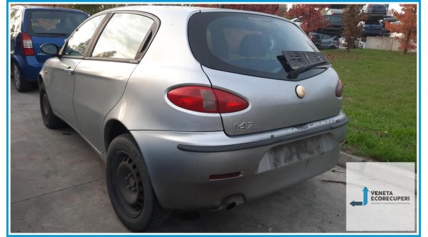 ALFA ROMEO 147 W8 del 2003 parti usate e ricambi - Tipo Motore 937A2000