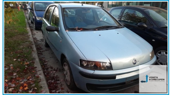 FIAT PUNTO 1N/1P del 2003 parti usate e ricambi - Tipo Motore 188A4000