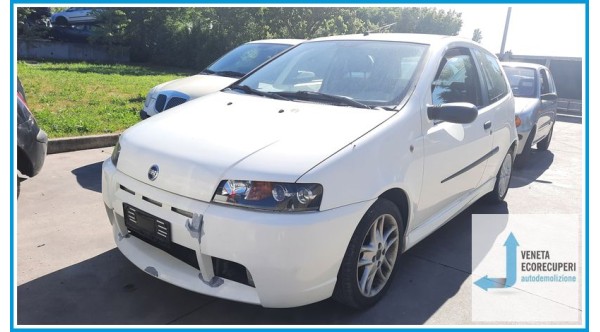 FIAT PUNTO 1N/1P del 2002 parti usate e ricambi