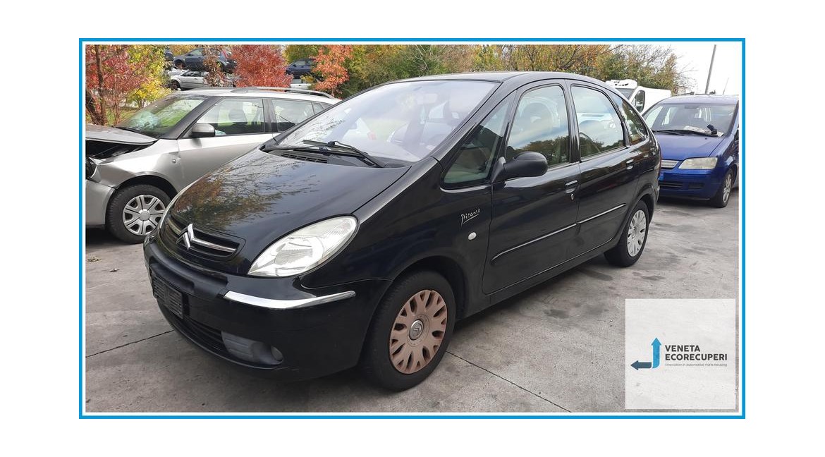 CITROEN XSARA PICASSO  del 2004 parti usate e ricambi - Tipo Motore 6FZ