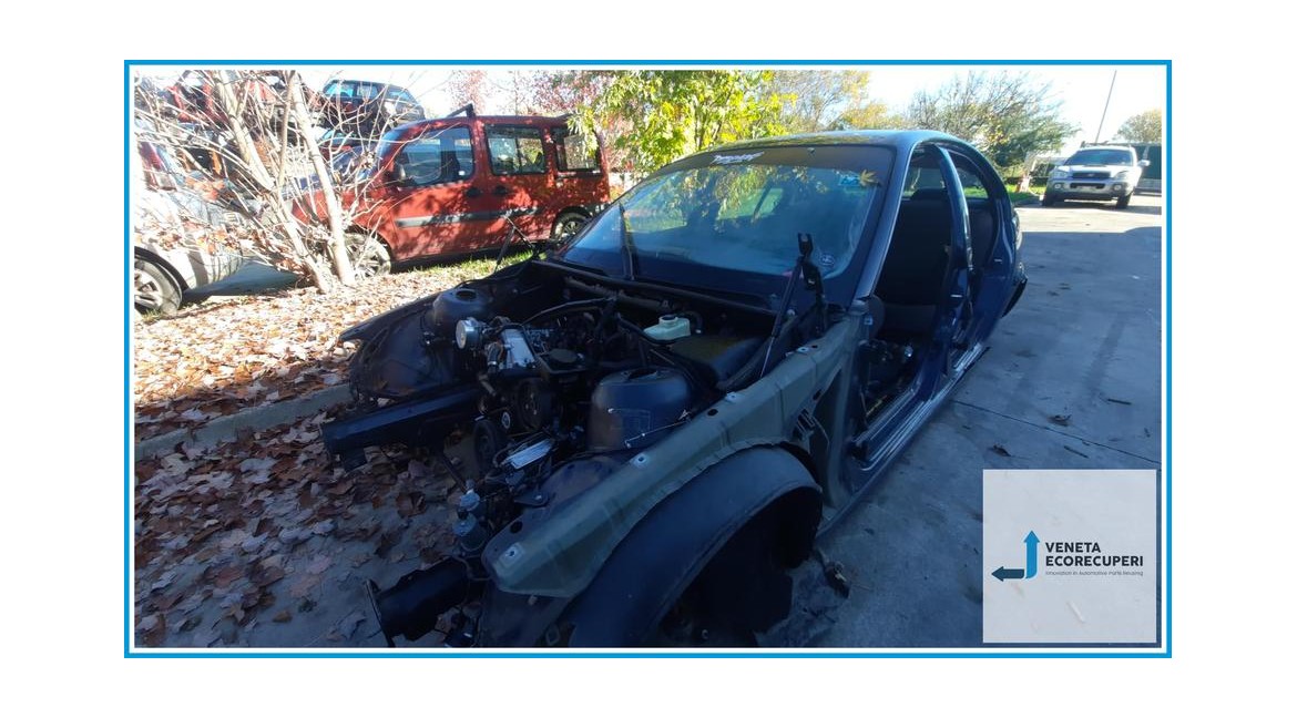 BMW Serie 3 E46 del 2003 parti usate e ricambi - Tipo Motore 204D4