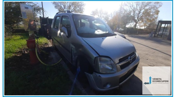 OPEL AGILA H00 del 2001 parti usate e ricambi - Tipo Motore Z10XE