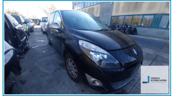 RENAULT SCENIC 3a Serie  del 1900 parti usate e ricambi - Tipo Motore K9KJ8