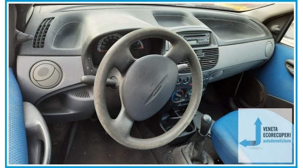FIAT PUNTO 1N/1P del 2000 parti usate e ricambi