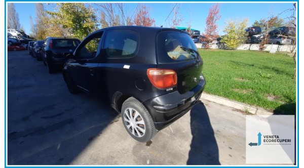 TOYOTA YARIS FRP del 2003 parti usate e ricambi - Tipo Motore 2SZFE