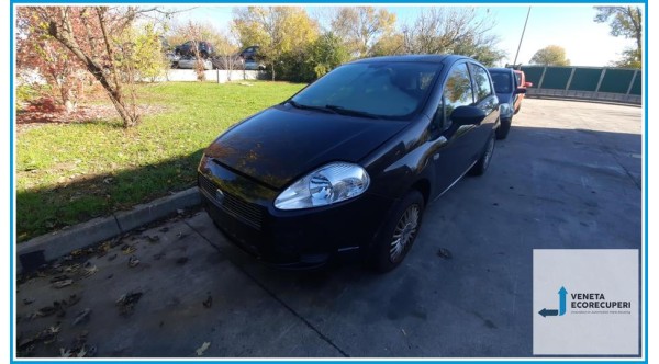 FIAT GRANDE PUNTO 2Y del 2007 parti usate e ricambi - Tipo Motore 199A4000
