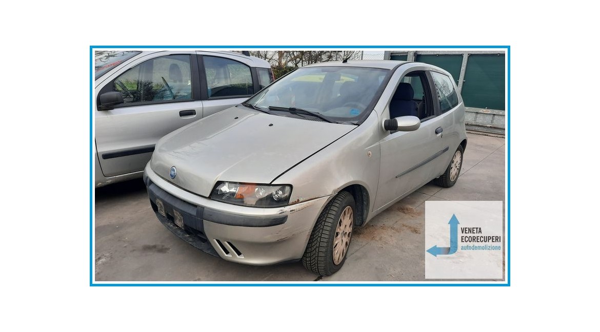 FIAT PUNTO 1N/1P del 2001 parti usate e ricambi