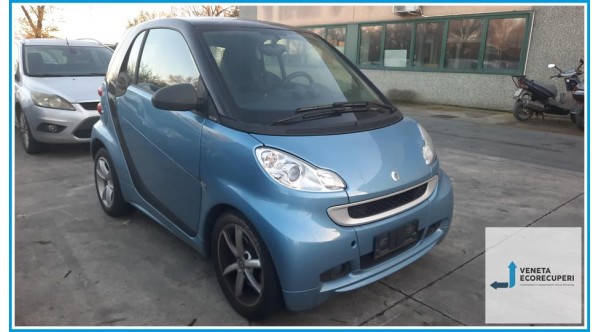 SMART FORTWO A/C451 del 2011 parti usate e ricambi - Tipo Motore 3B21