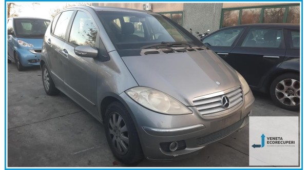 MERCEDES-BENZ Classe A W/C169 del 2006 parti usate e ricambi - Tipo Motore 640940