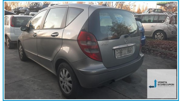 MERCEDES-BENZ Classe A W/C169 del 2006 parti usate e ricambi - Tipo Motore 640940