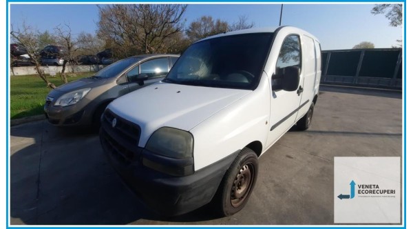 FIAT DOBLO' CARGO 1W del 2001 parti usate e ricambi - Tipo Motore 223A6000