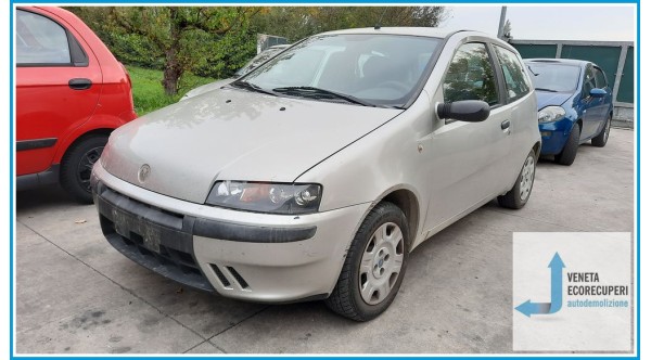 FIAT PUNTO 1N/1P del 2000 parti usate e ricambi