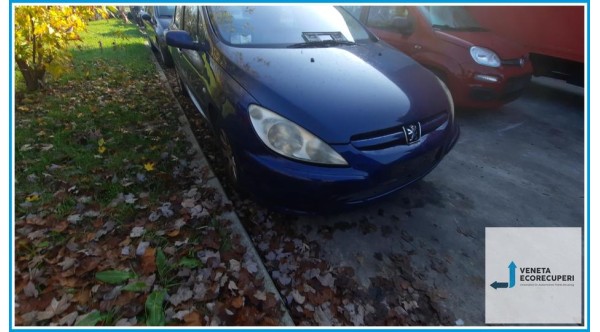 PEUGEOT 307  del 2001 parti usate e ricambi - Tipo Motore NFU