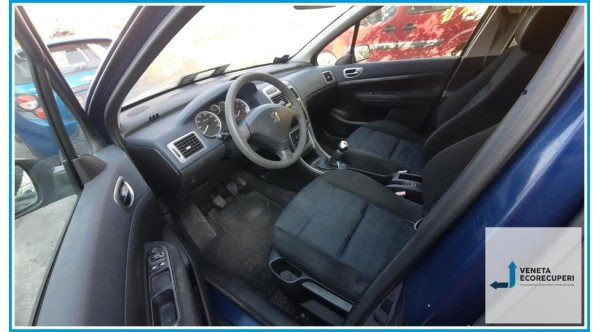 PEUGEOT 307  del 2001 parti usate e ricambi - Tipo Motore NFU
