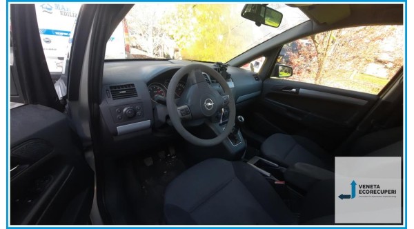 OPEL ZAFIRA A05 del 2006 parti usate e ricambi - Tipo Motore Z16YNG