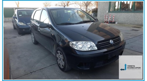 FIAT PUNTO 2U del 2005 parti usate e ricambi - Tipo Motore 188A4000