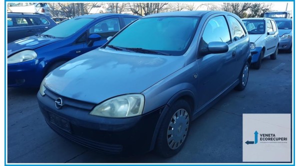 OPEL CORSA X01 del 2003 parti usate e ricambi - Tipo Motore Z10XE