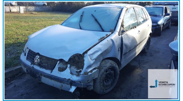 VOLKSWAGEN POLO 9N del 2002 parti usate e ricambi - Tipo Motore AMF