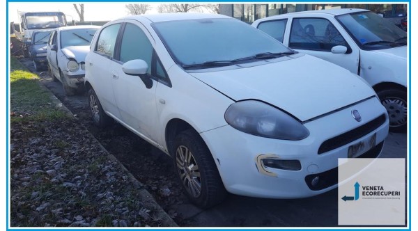 FIAT PUNTO 51 del 2012 parti usate e ricambi - Tipo Motore 350A1000