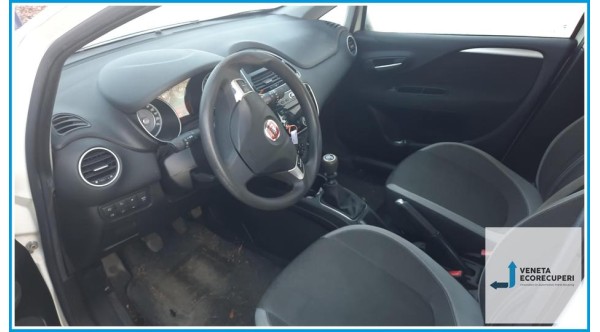 FIAT PUNTO 51 del 2012 parti usate e ricambi - Tipo Motore 350A1000