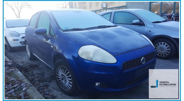 FIAT GRANDE PUNTO 2Y del 2008 parti usate e ricambi - Tipo Motore 199A4000