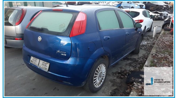 FIAT GRANDE PUNTO 2Y del 2008 parti usate e ricambi - Tipo Motore 199A4000