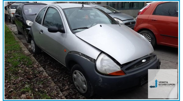 FORD KA CCQ del 2001 parti usate e ricambi - Tipo Motore J4S