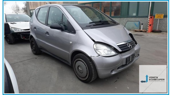 MERCEDES-BENZ Classe A W168 del 1999 parti usate e ricambi - Tipo Motore 166960