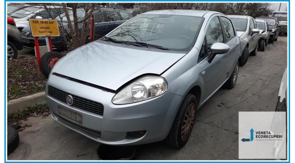 FIAT GRANDE PUNTO 4C del 2009 parti usate e ricambi - Tipo Motore 350A1000