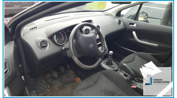 PEUGEOT 308  del 2011 parti usate e ricambi - Tipo Motore 9HR
