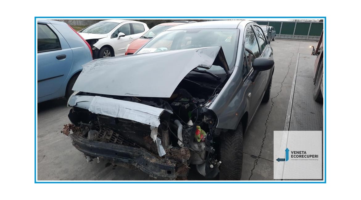 FIAT GRANDE PUNTO 3X del 2011 parti usate e ricambi - Tipo Motore 199A9000