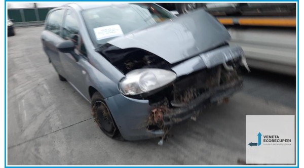 FIAT GRANDE PUNTO 3X del 2011 parti usate e ricambi - Tipo Motore 199A9000