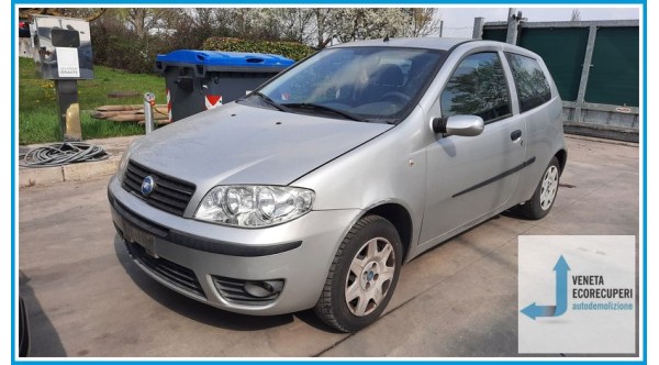 FIAT PUNTO 2U del 2005 parti usate e ricambi