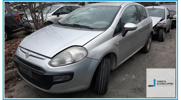 FIAT PUNTO EVO 3J del 2009 parti usate e ricambi - Tipo Motore 350A1000