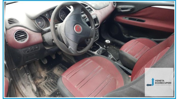 FIAT PUNTO EVO 3J del 2009 parti usate e ricambi - Tipo Motore 350A1000