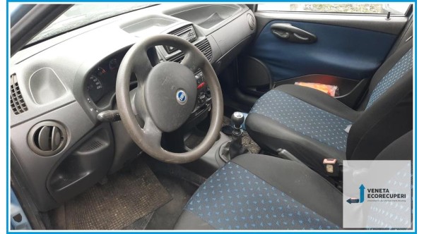 FIAT PUNTO 2U del 2004 parti usate e ricambi - Tipo Motore 188A4000