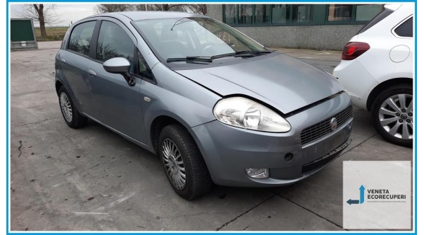 FIAT GRANDE PUNTO 2Y del 2006 parti usate e ricambi - Tipo Motore 350A1000