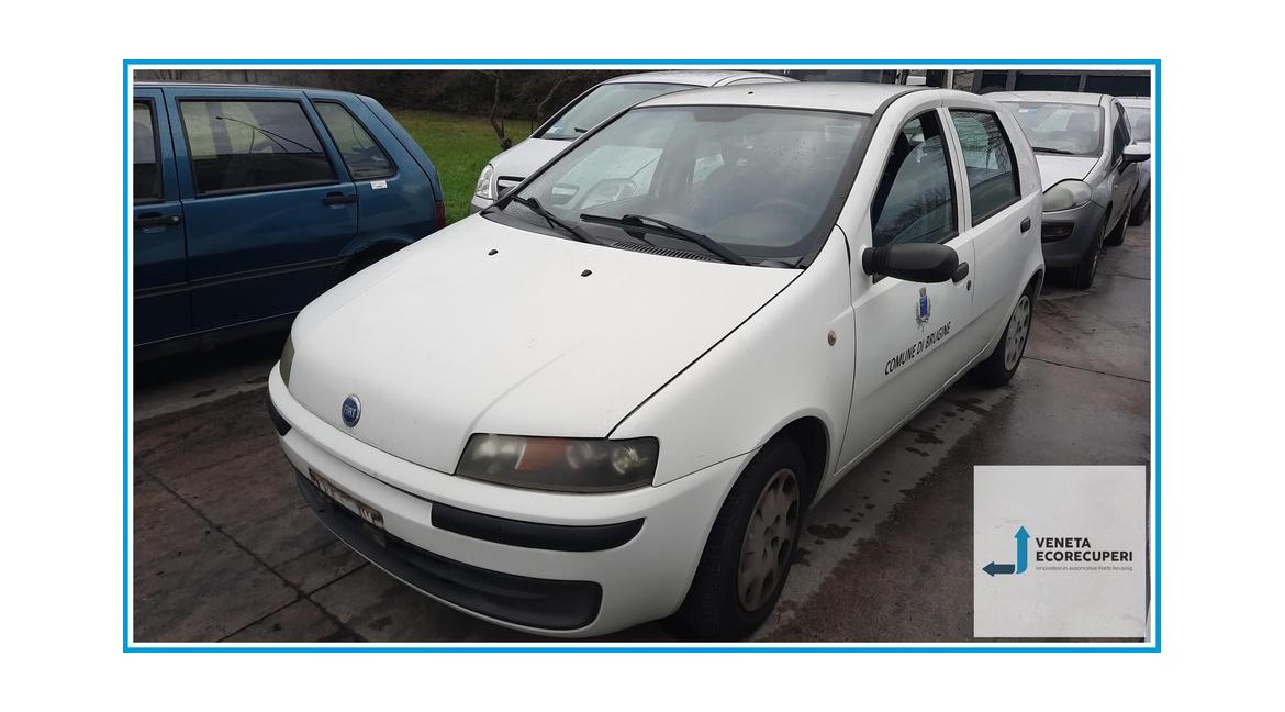 FIAT PUNTO 1N/1P del 2002 parti usate e ricambi - Tipo Motore 188A4000