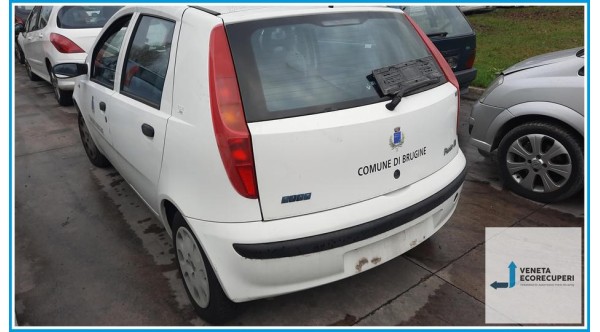 FIAT PUNTO 1N/1P del 2002 parti usate e ricambi - Tipo Motore 188A4000