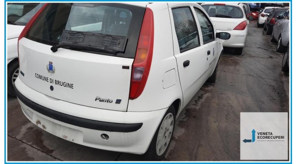 FIAT PUNTO 1N/1P del 2002 parti usate e ricambi - Tipo Motore 188A4000