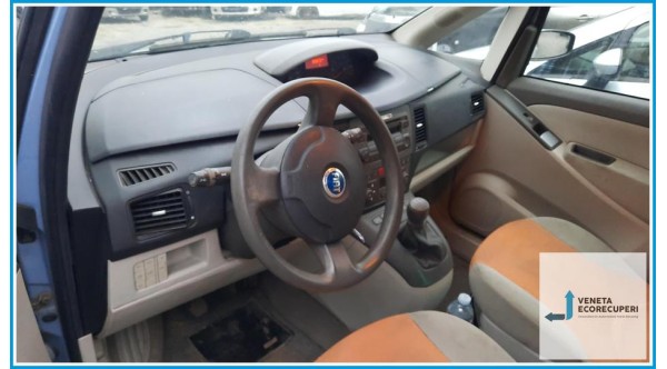 FIAT IDEA 4D/2S del 2004 parti usate e ricambi - Tipo Motore 188A9000