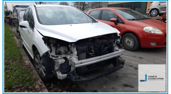PEUGEOT 308  del 2009 parti usate e ricambi - Tipo Motore 9HZ