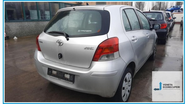 TOYOTA YARIS  del 2009 parti usate e ricambi - Tipo Motore 1KRFE