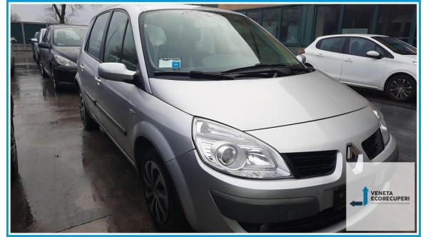 RENAULT SCENIC 2a Serie  del 2007 parti usate e ricambi - Tipo Motore K4M87