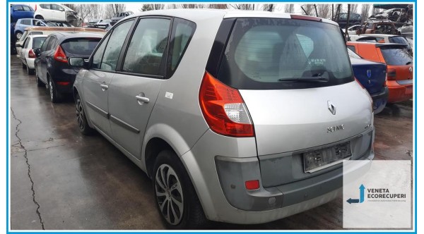 RENAULT SCENIC 2a Serie  del 2007 parti usate e ricambi - Tipo Motore K4M87