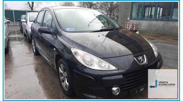 PEUGEOT 307  del 2006 parti usate e ricambi - Tipo Motore 9HX