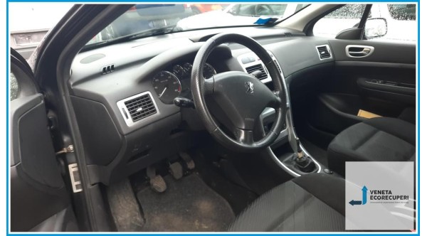 PEUGEOT 307  del 2006 parti usate e ricambi - Tipo Motore 9HX
