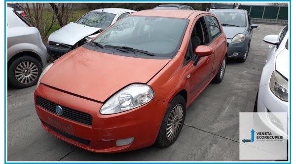 FIAT GRANDE PUNTO 2Y del 2005 parti usate e ricambi - Tipo Motore 199A2000